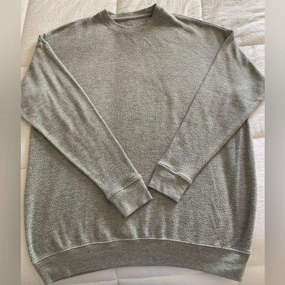 ALO Yoga Other - Alo Sweater - Size Small